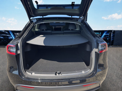 Tesla Model Y Gebrauchtwagen