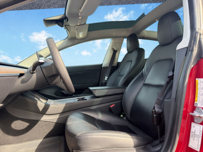 Tesla Model 3 Gebrauchtwagen