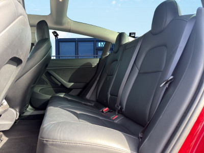 Tesla Model 3 Gebrauchtwagen