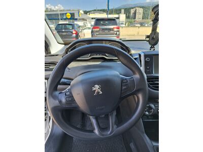 Peugeot 208 Gebrauchtwagen