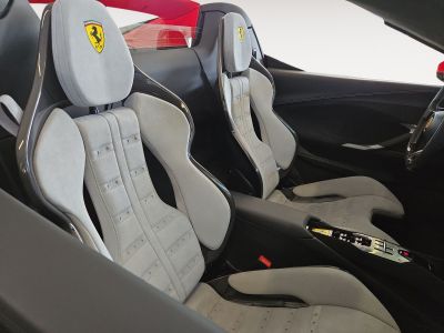 Ferrari 296 Gebrauchtwagen