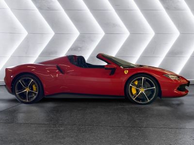 Ferrari 296 Gebrauchtwagen