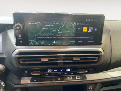 Peugeot Traveller Vorführwagen