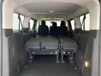 Peugeot Traveller Vorführwagen