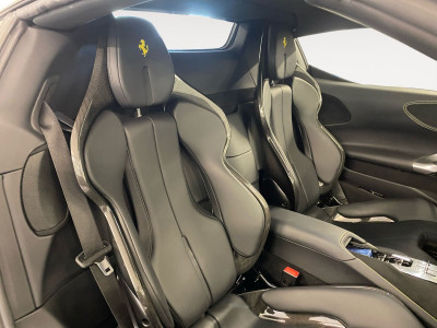 Ferrari 296 Gebrauchtwagen