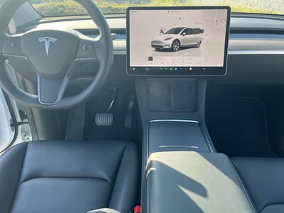 Tesla Model Y Gebrauchtwagen