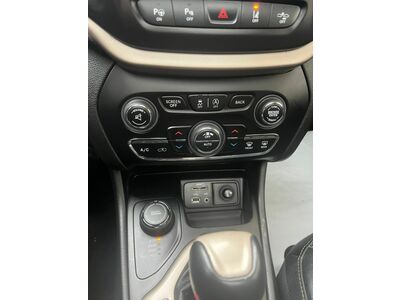 Jeep Cherokee Gebrauchtwagen