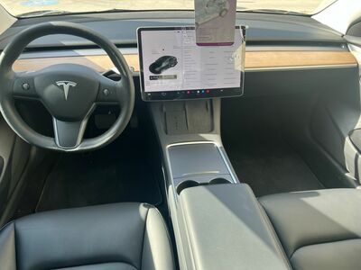 Tesla Model 3 Gebrauchtwagen