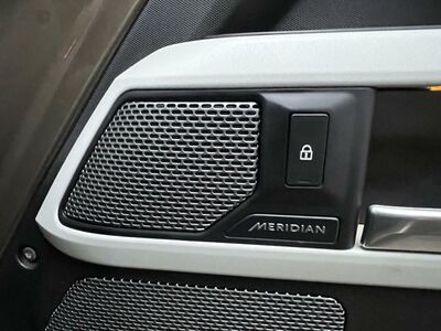 Land Rover Defender Gebrauchtwagen