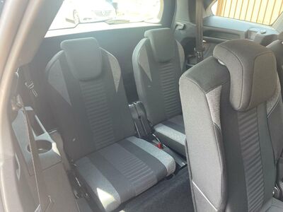 Peugeot 5008 Gebrauchtwagen