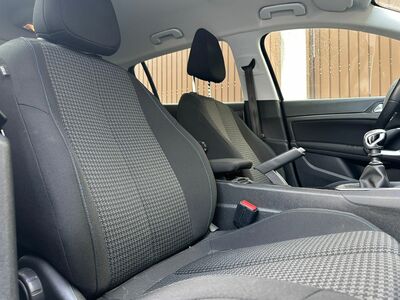 Peugeot 308 Gebrauchtwagen Peugeot 308 Gebrauchtwagen