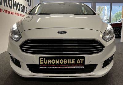 Ford S-MAX Gebrauchtwagen