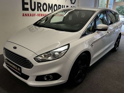 Ford S-MAX Gebrauchtwagen