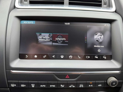 Jaguar E-Pace Gebrauchtwagen Jaguar E-Pace Gebrauchtwagen