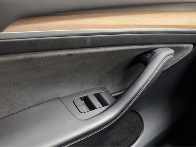 Tesla Model Y Gebrauchtwagen Tesla Model Y Gebrauchtwagen