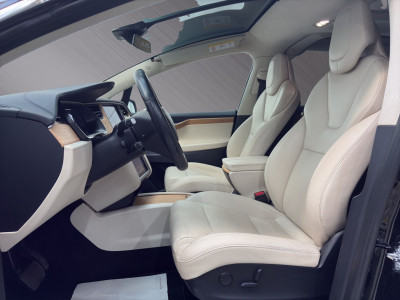 Tesla Model X Gebrauchtwagen Tesla Model X Gebrauchtwagen