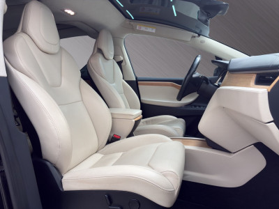 Tesla Model X Gebrauchtwagen Tesla Model X Gebrauchtwagen