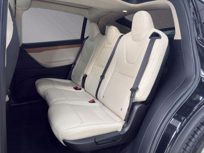 Tesla Model X Gebrauchtwagen Tesla Model X Gebrauchtwagen