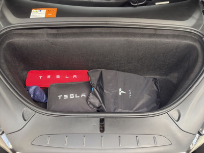 Tesla Model X Gebrauchtwagen Tesla Model X Gebrauchtwagen
