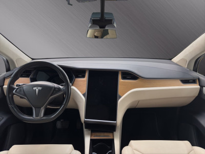 Tesla Model X Gebrauchtwagen Tesla Model X Gebrauchtwagen