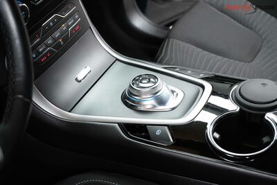 Ford S-MAX Gebrauchtwagen