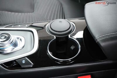 Ford S-MAX Gebrauchtwagen