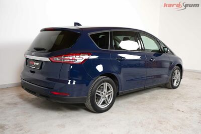 Ford S-MAX Gebrauchtwagen
