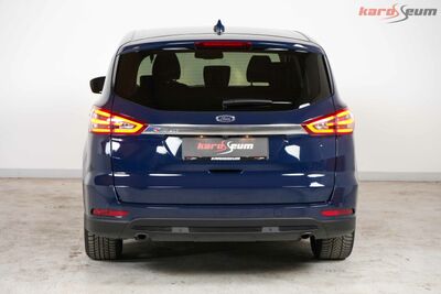 Ford S-MAX Gebrauchtwagen