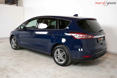Ford S-MAX Gebrauchtwagen