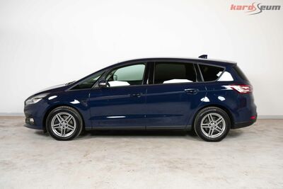 Ford S-MAX Gebrauchtwagen