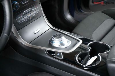 Ford S-MAX Gebrauchtwagen