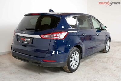 Ford S-MAX Gebrauchtwagen