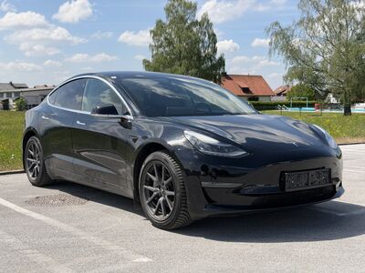Tesla Model 3 Gebrauchtwagen