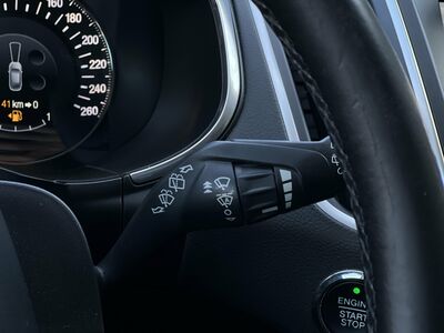 Ford S-MAX Gebrauchtwagen