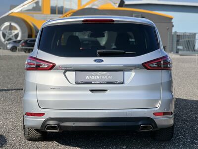 Ford S-MAX Gebrauchtwagen