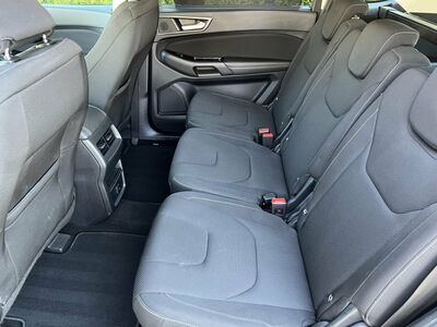 Ford S-MAX Gebrauchtwagen