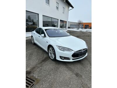 Tesla Model S Gebrauchtwagen