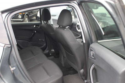 Peugeot 208 Gebrauchtwagen Peugeot 208 Gebrauchtwagen