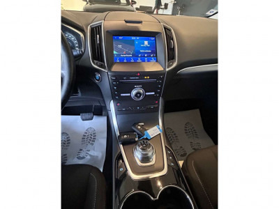 Ford S-MAX Gebrauchtwagen