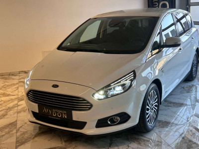 Ford S-MAX Gebrauchtwagen