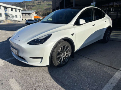 Tesla Model Y Gebrauchtwagen