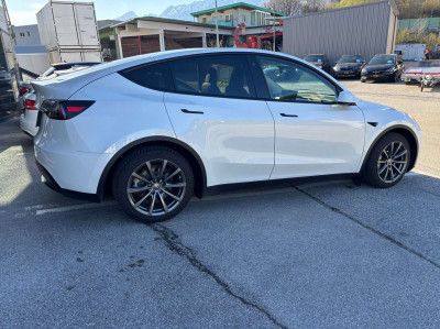 Tesla Model Y Gebrauchtwagen