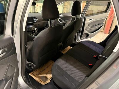 Peugeot 308 Gebrauchtwagen Peugeot 308 Gebrauchtwagen