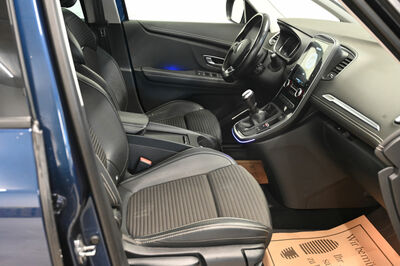 Renault Scénic Gebrauchtwagen