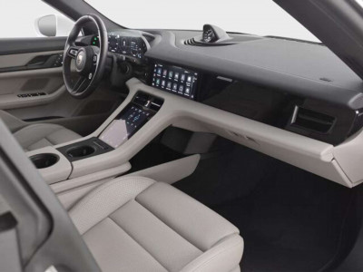 Porsche Taycan Gebrauchtwagen