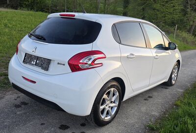 Peugeot 208 Gebrauchtwagen