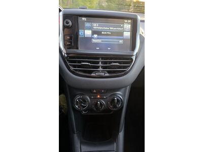 Peugeot 208 Gebrauchtwagen