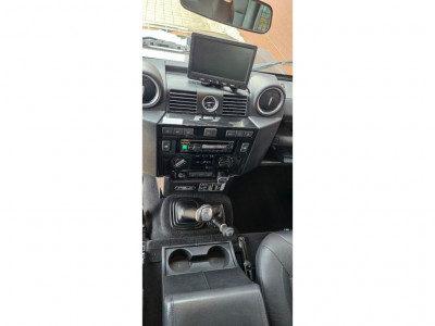Land Rover Defender Gebrauchtwagen