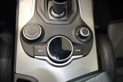 Alfa Romeo Stelvio Gebrauchtwagen Alfa Romeo Stelvio Gebrauchtwagen