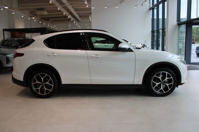 Alfa Romeo Stelvio Gebrauchtwagen Alfa Romeo Stelvio Gebrauchtwagen